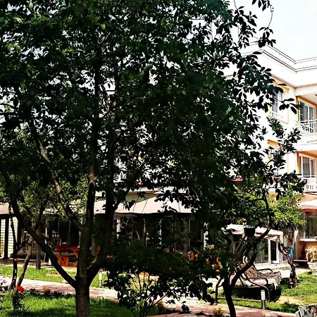 Hotel Idavilla & Bahce