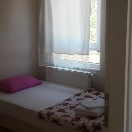 Hotel Idavilla & Bahce *