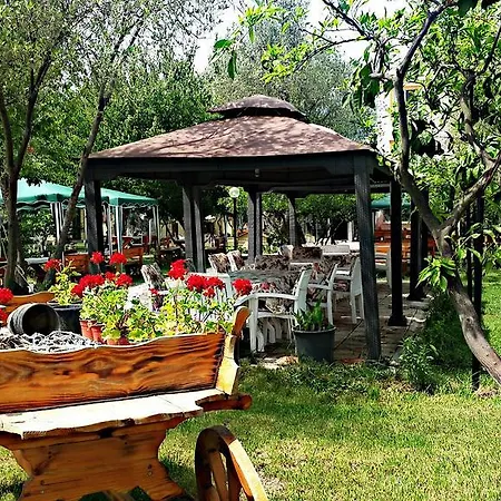 Szálloda Idavilla & Bahce